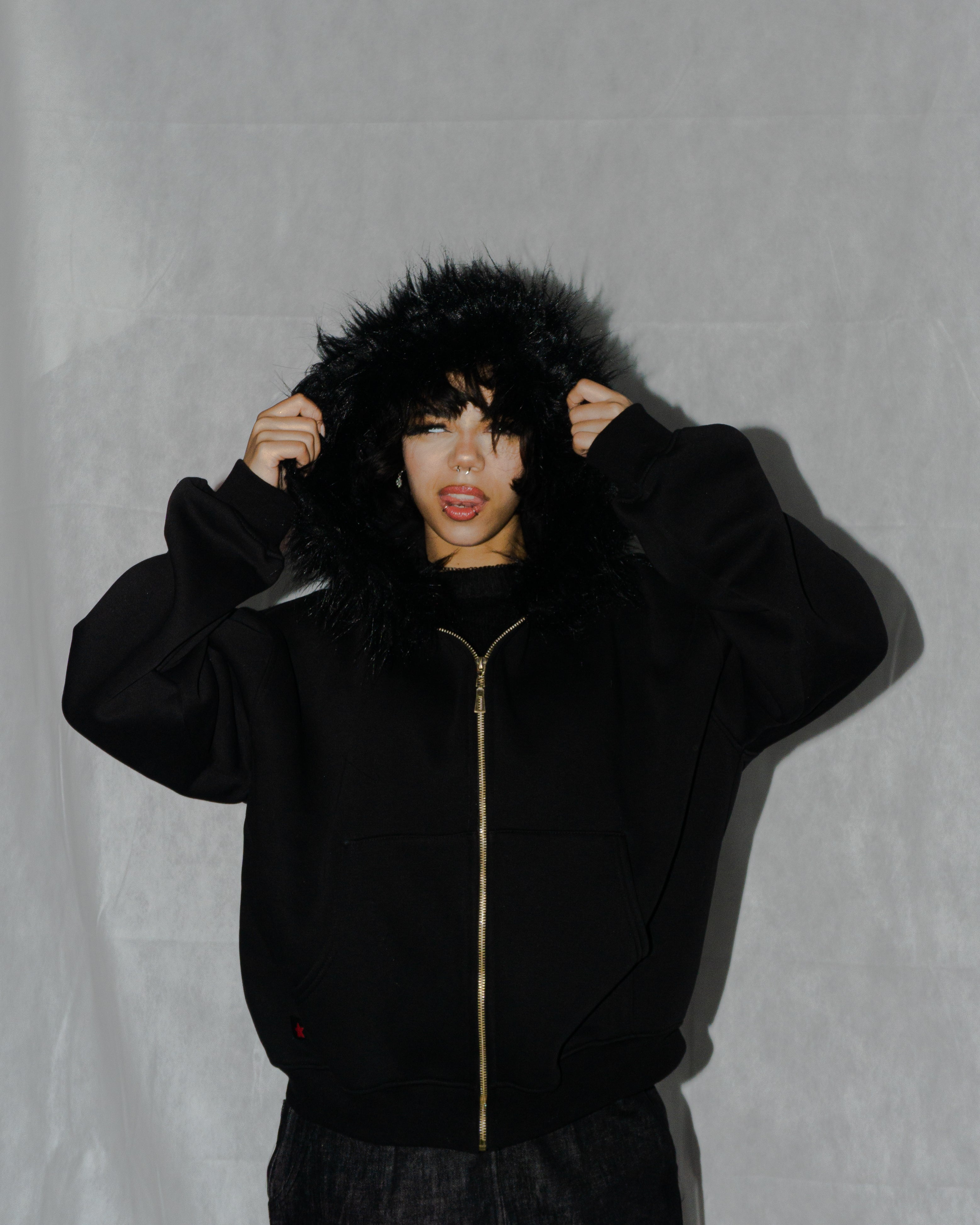 amfy fur zipup hoodie